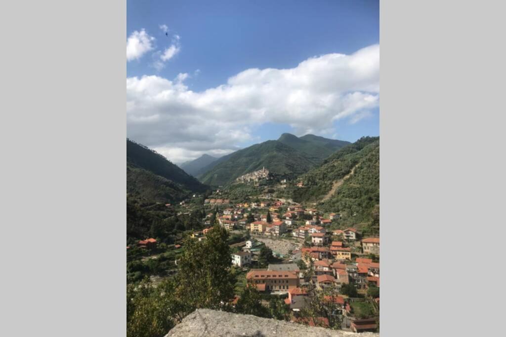 Alloggio U Sportegu Da E Monti A Giaia Villa Badalucco Buitenkant foto